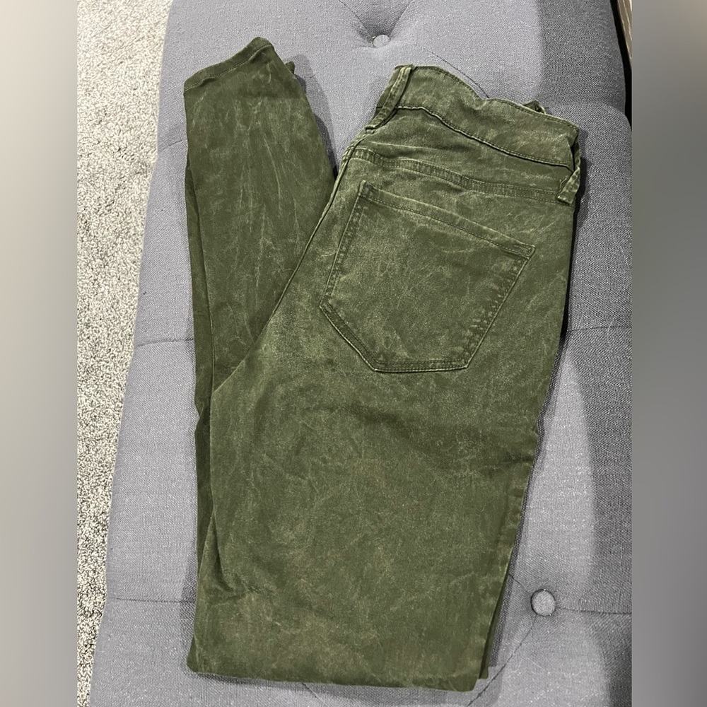 Old Navy Army Green Rockstar Super Skinny Jean